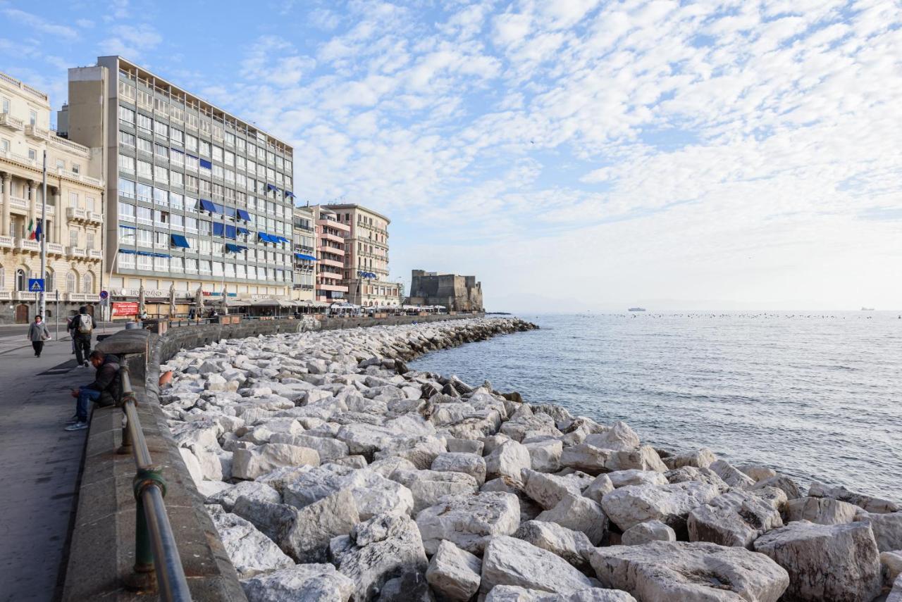 Via Niccolo Tommaseo 4 - Appartamento 1 Napoli Dış mekan fotoğraf